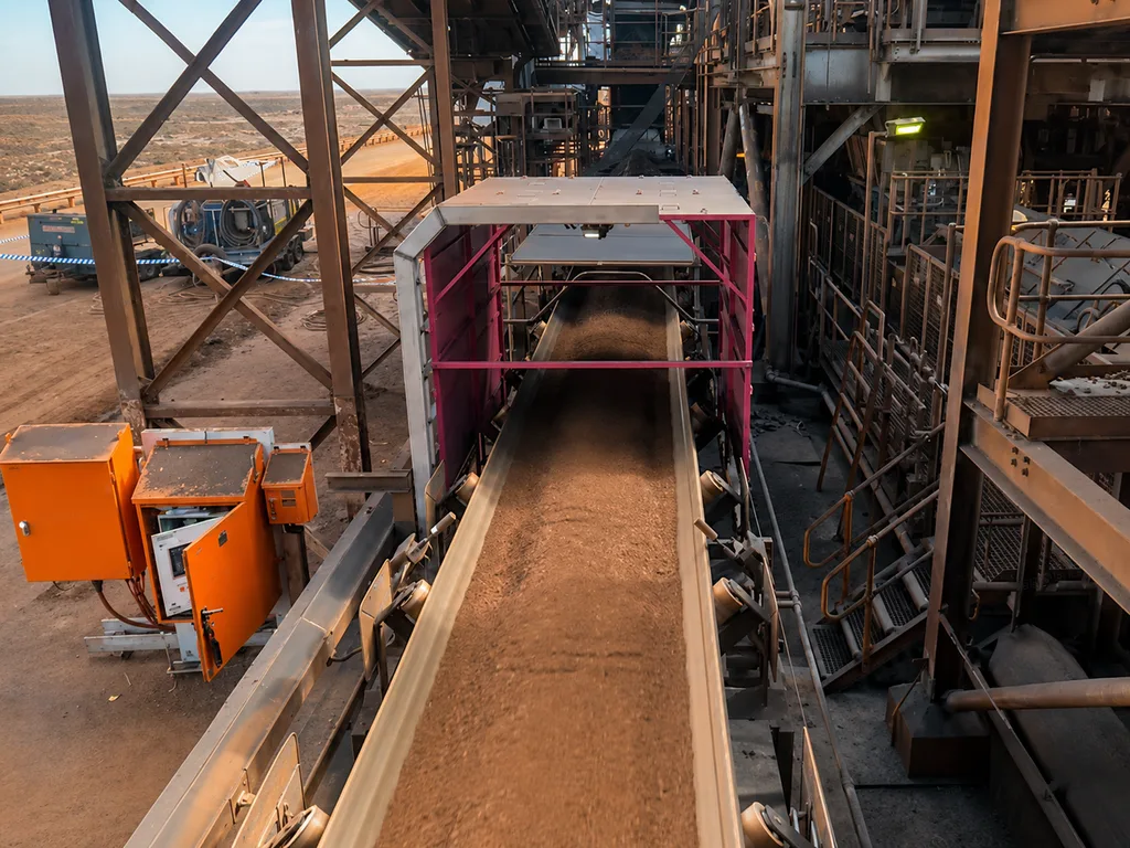 Conveyor Belt 3D Vision Dynamic Material Centering System