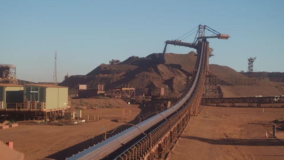 How to Reduce Conveyor Belt Downtime in Mining